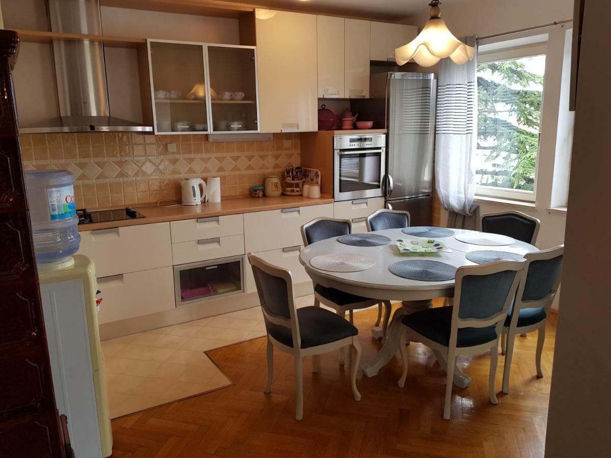 פלוצ'ה Apartman "Lara" מראה חיצוני תמונה
